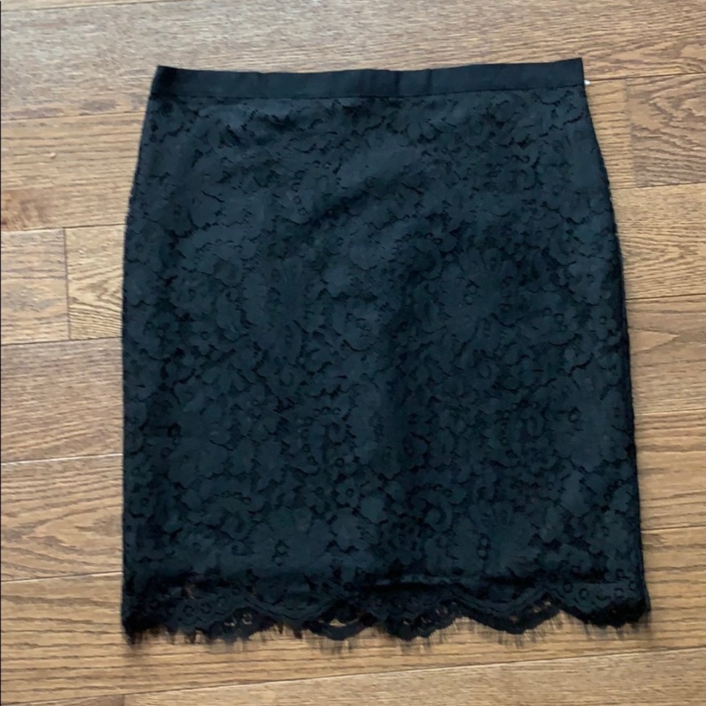 HARPER GREENE LACE SKIRT